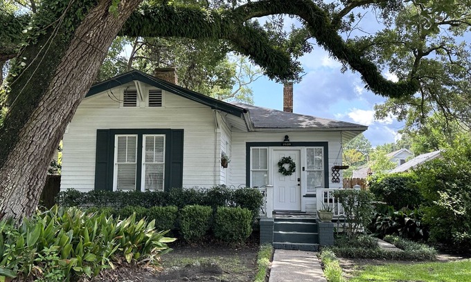 Mobile Casa | Charming Historic Midtown Home