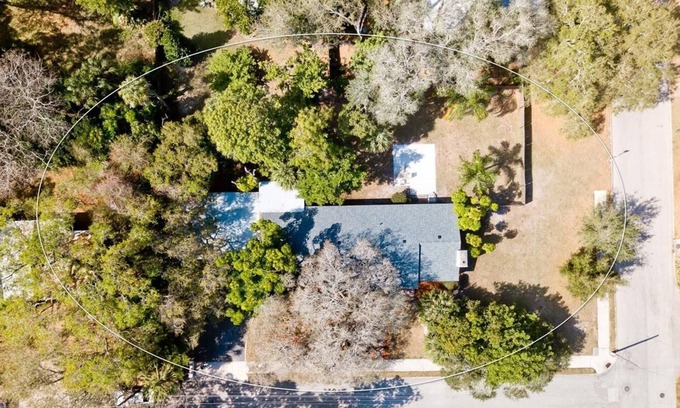 River District Casa | Charming Historic River District Cottage