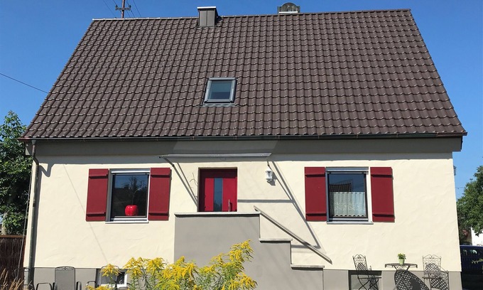 Lauingen Casa | Charming holiday home with sauna and garden lounge