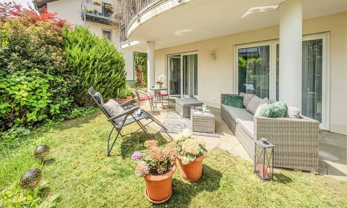 Gaienhofen Apartamento | Charming holiday flat with garden 2 minutes from the lake