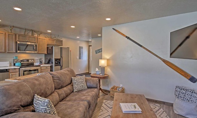 West Yellowstone Casa | Charming Home - 1 Mi to Yellowstone National Park!