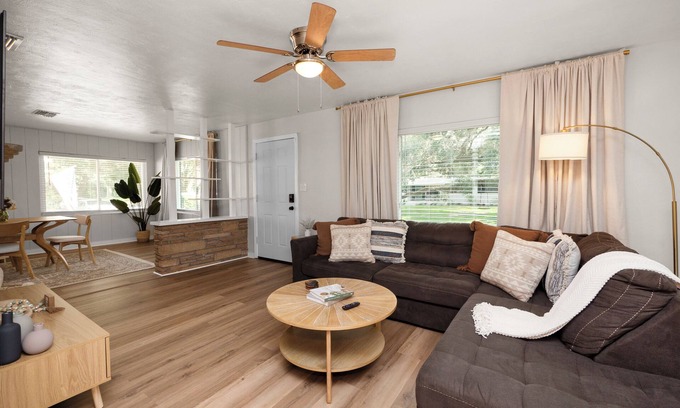 Lakeland Casa | Charming Home Close to Downtown, Fully Renovated