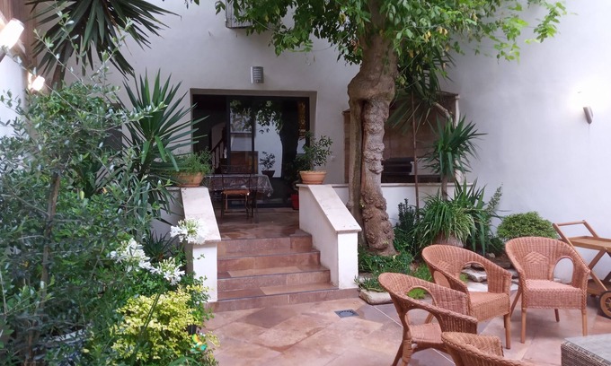 Courthezon Casa | Charming home