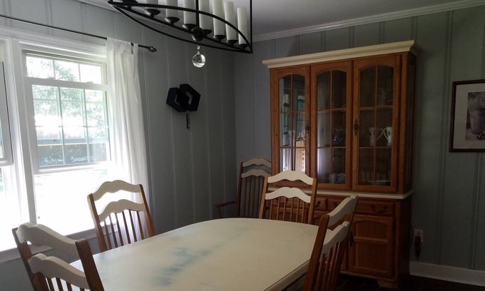 Lincolnville Casa | Charming home minutes from everywhere!
