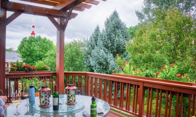 Loveland Casa | Charming Home w/ Yard ~ 12 Mi to Fort Collins