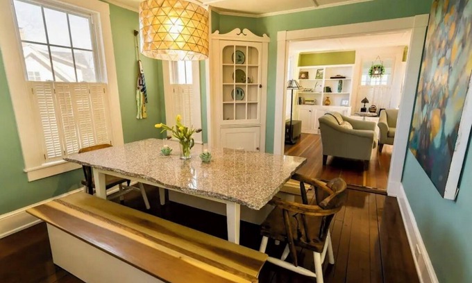 Waldo County Casa | Charming Home Walk Downtown/Waterfront