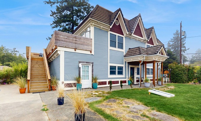 Richmond Beach Casa | Charming home with expansive views, dog-friendly, large yard with yard games