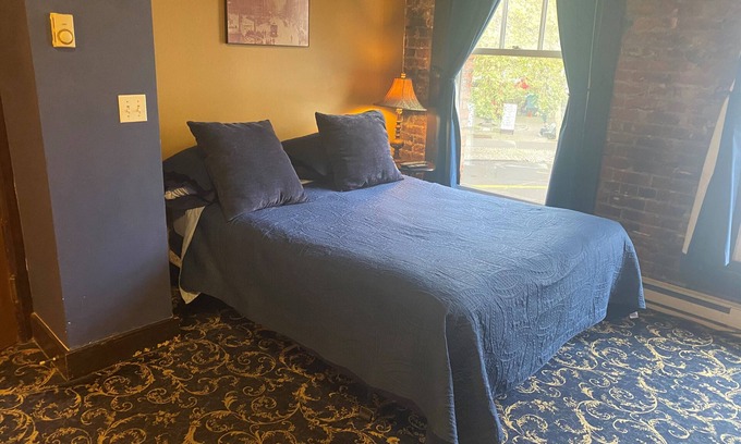Pioneer Square Apartamento | Charming hotel suite in delightful Seattle with Wi-Fi.