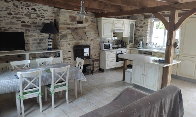 Beganne Casa | Charming house 5 minutes from the port of Folleux, and 30 minutes from the beaches