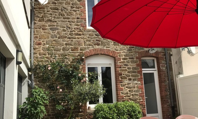 Rotheneuf-Le Pont Casa | Encantadora casa entre playa y comercio.