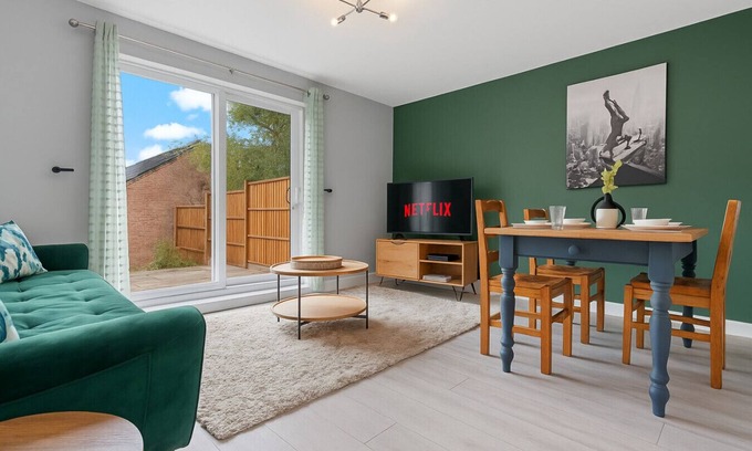Rugby Casa | Charming House Central Location Free Parking