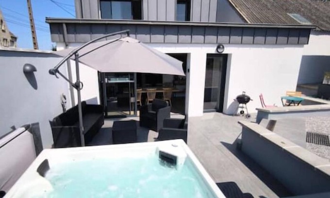 Cleder Casa | Charming house close to the sea with jacuzzi
