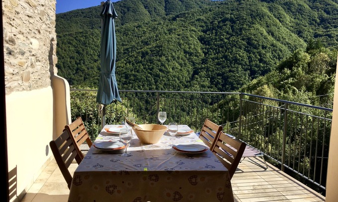 Rezzo Casa | Casa con encanto en un auténtico pueblo de montaña italiano