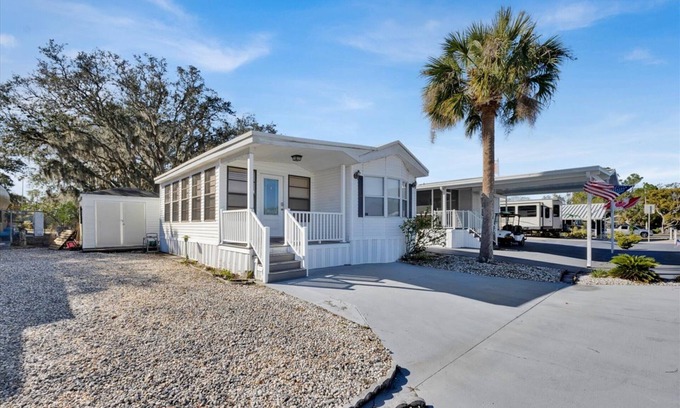 Haines City Casa | Charming House in Haines City – Perfectly Located Near Attractions & Beaches!