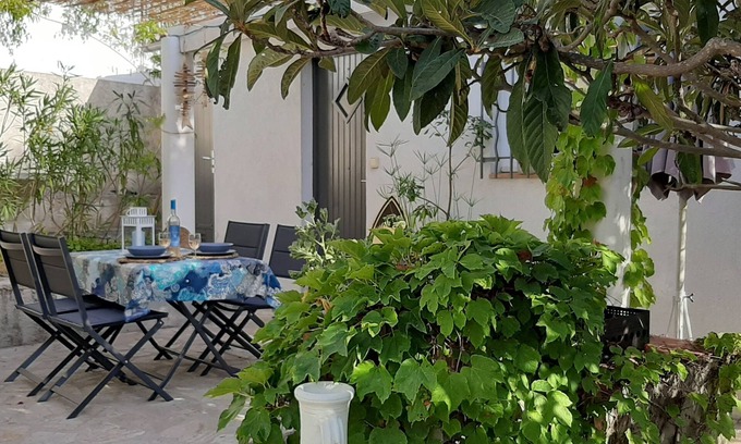 Le Pradet Casa | casa con encanto, vistas al mar, a 150m de la playa del paraíso