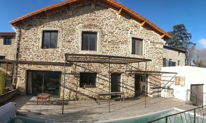 Saint-Chamond Casa | Charming house with swimming pool