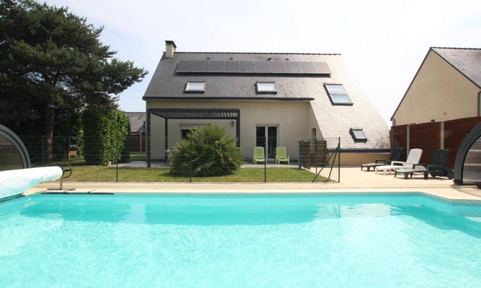 Boucey Cabaña | Casa moderna con piscina cubierta cerca del Mont-Saint-Michel