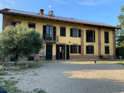 Cantarana Casa | Charming Italian Home sleeps 6 Cantarana