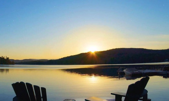 Holderness Cabaña | Charming Lakeside abode on Golden Pond