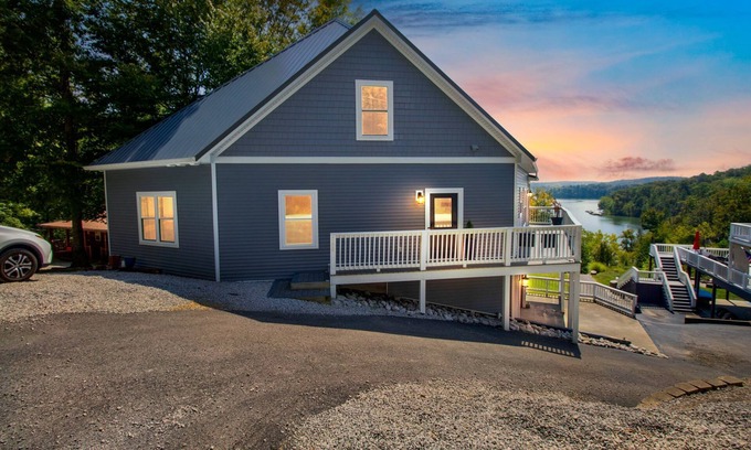 Clarkson Casa | Charming Lakeside Escape w/ Large Deck & Firepit!