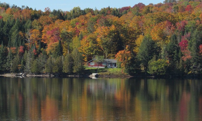 Morgan Cabaña | Charming Lakeside Retreat on Crystal-Clear Seymour Lake - Morgan, Vermont