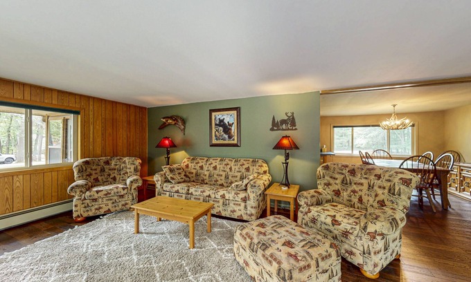 St Germain Casa | Charming Lakeview cabin w/ dock, fire pit, gas grill, & WIFI, Dogs-YES