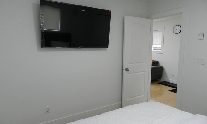 Renfrew-Collingwood Casa | Charming laneway house in Vancouver
