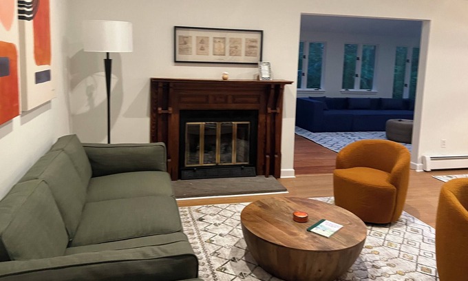 Goshen Casa | Charming Litchfield lake house - minutes from lake access point and Mohawk Ski