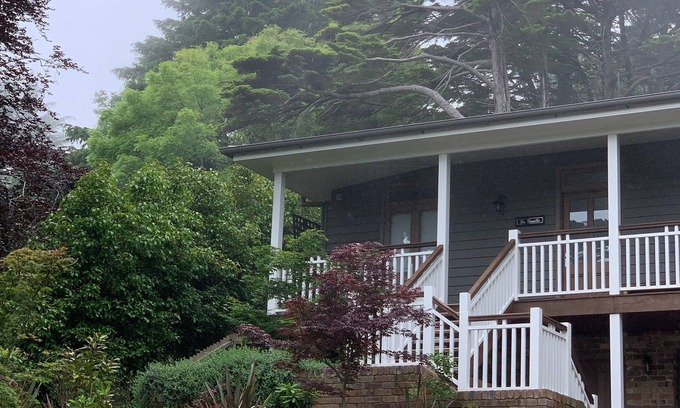 Leura Casa | Charming Luxury Self Contained Cottage.