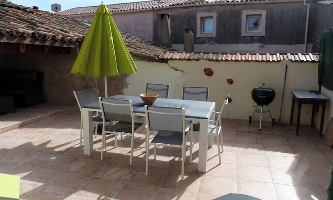 Saint-Lambert Casa | Charming Marseillan House with Great Location