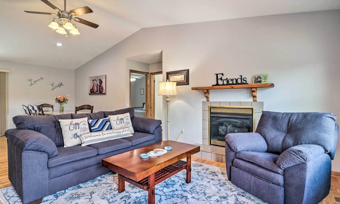 Mills River Casa | Charming Mills River Home w/ Porch & Yard!