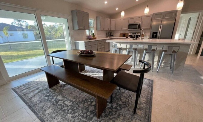 North Port Casa | Charming, Modern, Cozy Retreat