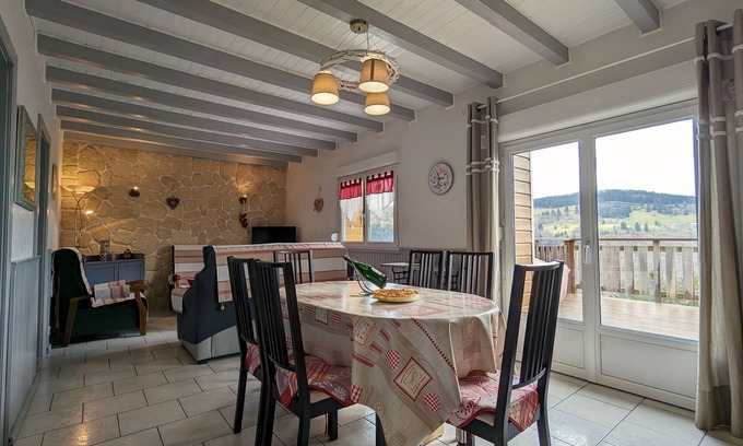Cornimont Cabaña | Encantador chalet de montaña con terraza y vistas impresionantes