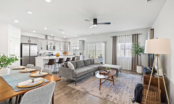 Southwestern Sacramento Casa | Charming new 3-bedroom house in Elk Grove with AC, WiFi, EV Charging, ROKU