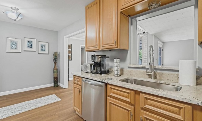 Virginia Park Casa | Charming newly renovated 3/2 -bedroom house with WiFi in marvelous South Tampa