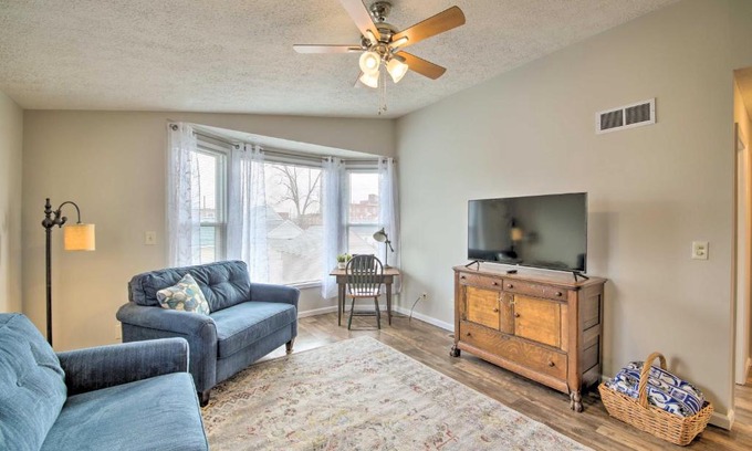 Noblesville Casa | Charming Noblesville House - Walk to Downtown!