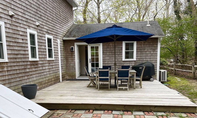 East Chop Casa | Charming Oak Bluffs rental, 3 minutes from Eastville Beach & downtown Oak Bluffs
