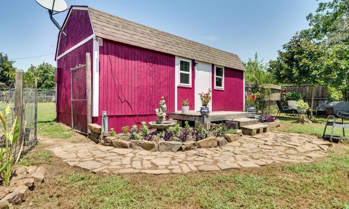 Rufe Apartamento | Charming Oklahoma Retreat w/ Grill - Pets Welcome!