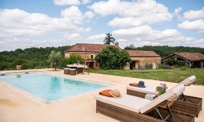 Saint-Marcory Otro | Charming old farmhouse, lovingly restored with modern comfort and private pool.