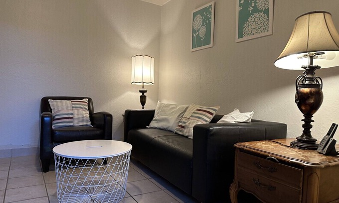 Horace Mann Casa | Charming one bedroom unit with WiFi and AC in pleasant San Jose