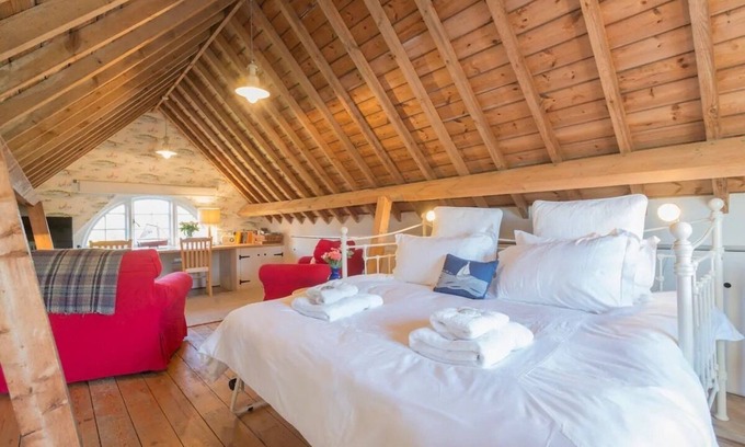 Ranworth Cabaña | Uno Encanto bedroomed cobertizo convertida vistas Amplio, Ranworth.