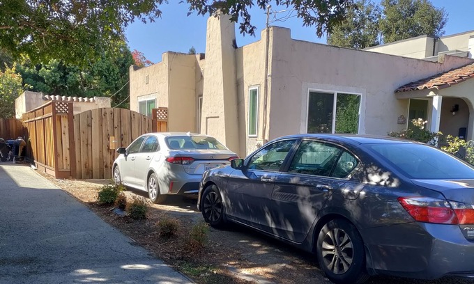 College Terrace Apartamento | Charming Palo Alto Home Next to Stanford