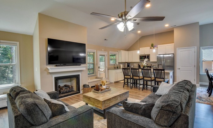 Pendleton Casa | Charming Pendleton Retreat ~ 5 Mi to Clemson!