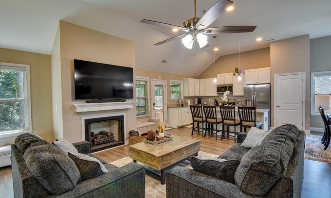 Pendleton Casa | Charming Pendleton Retreat about 5 Mi to Clemson!