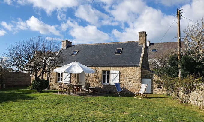 Primelin Casa | Charming Penty 250m from the beach - 10min from Pointe du Raz