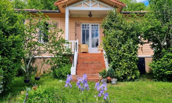 Montsoult Chalet De Esquí | Charming period cottage - 1936