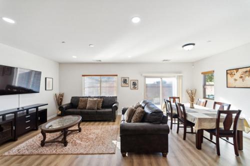 Beaumont Casa | Charming Pet-Friendly Getaway in Sunny Beaumont home
