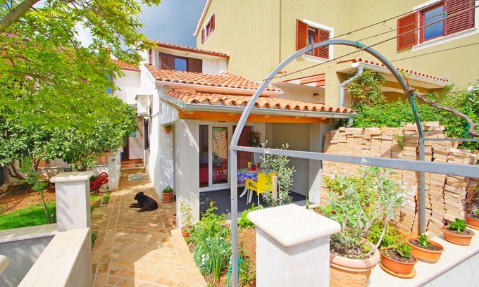 Stinjan Apartamento | Estudio en el pueblo Štinjan