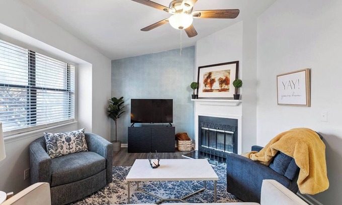 Brookhaven Casa | Charming Private Oasis - close to airport, mall, and downtown.