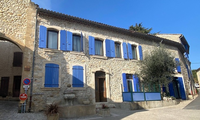 Vinsobres Casa | Charming Provencal house sleeps 6 (+ 4 optional)